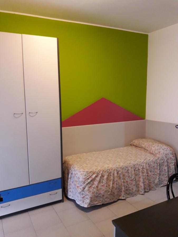 Medolago Albergo Piccadilly מראה חיצוני תמונה